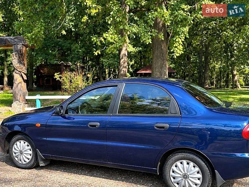 Седан Daewoo Lanos 2003 в Ивано-Франковске
