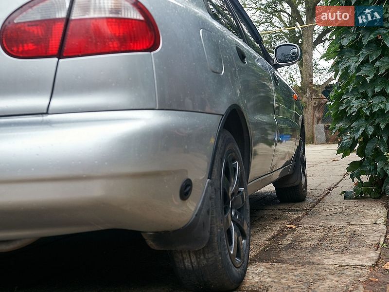 Седан Daewoo Lanos 2008 в Дніпрі