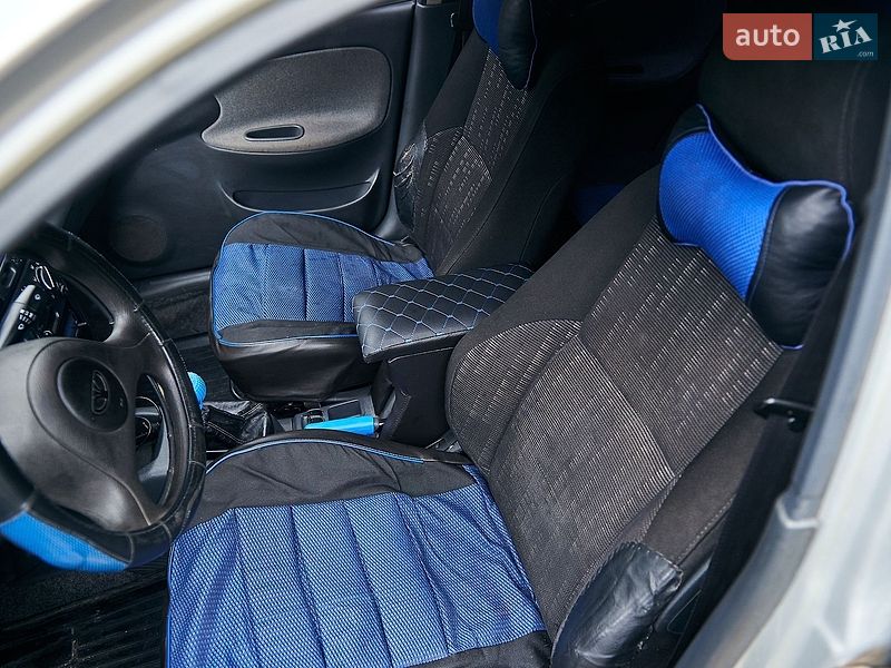 Седан Daewoo Lanos 2008 в Дніпрі
