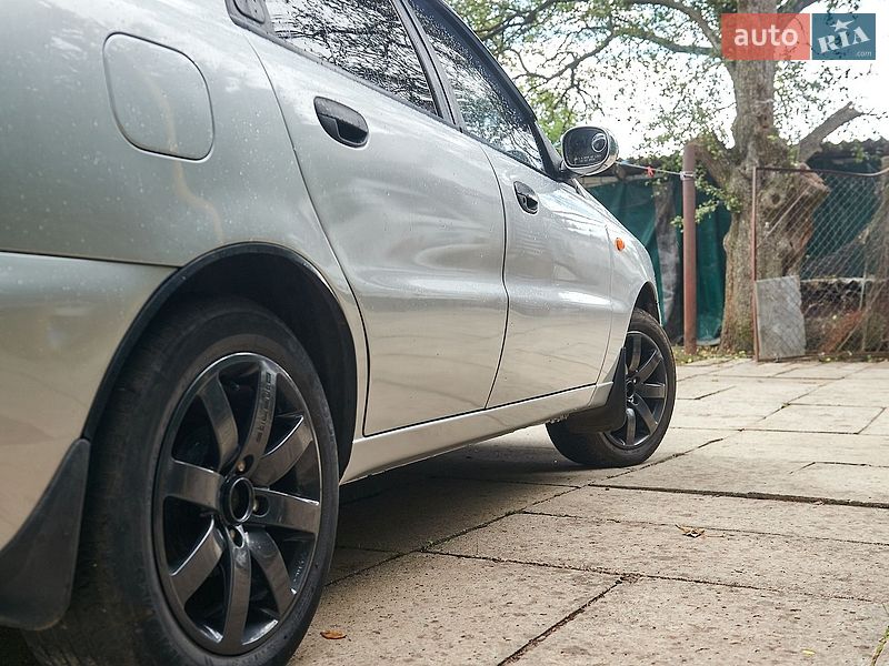 Седан Daewoo Lanos 2008 в Дніпрі