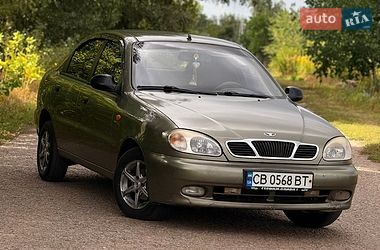 Седан Daewoo Lanos 2004 в Мене