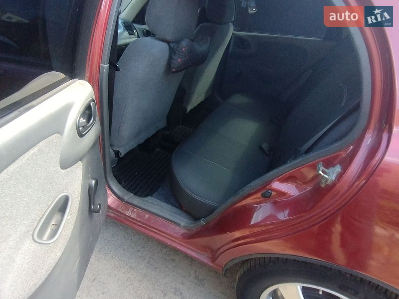 Седан Daewoo Lanos 2006 в Києві
