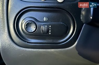 Седан Daewoo Lanos 2005 в Мукачевому