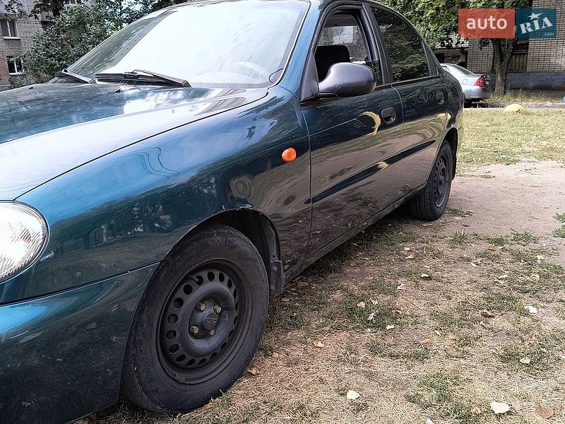 Седан Daewoo Lanos 2006 в Запоріжжі