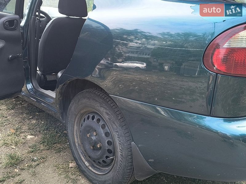 Седан Daewoo Lanos 2006 в Запоріжжі