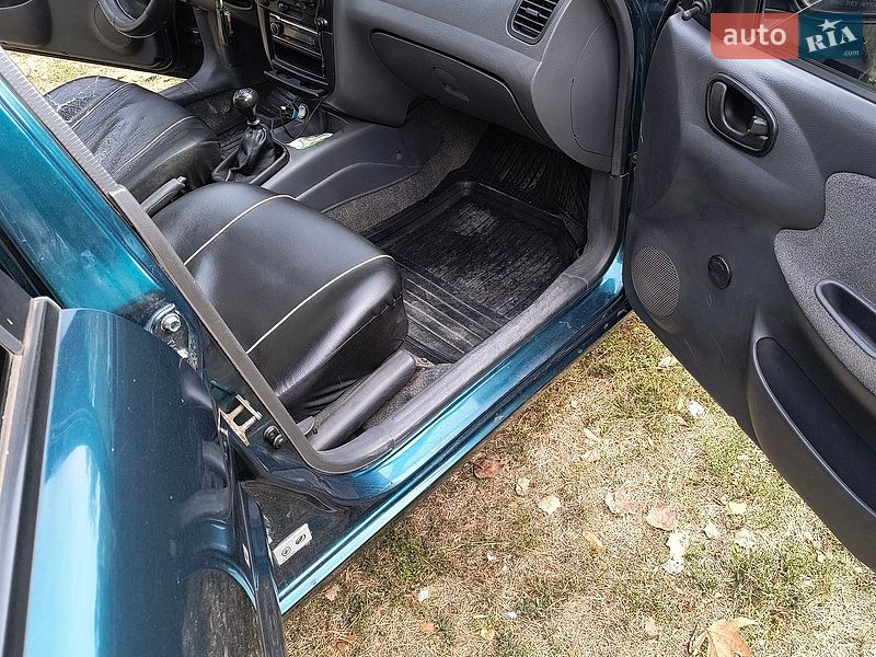 Седан Daewoo Lanos 2006 в Запоріжжі