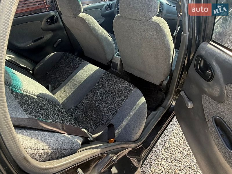 Седан Daewoo Lanos 2008 в Запоріжжі