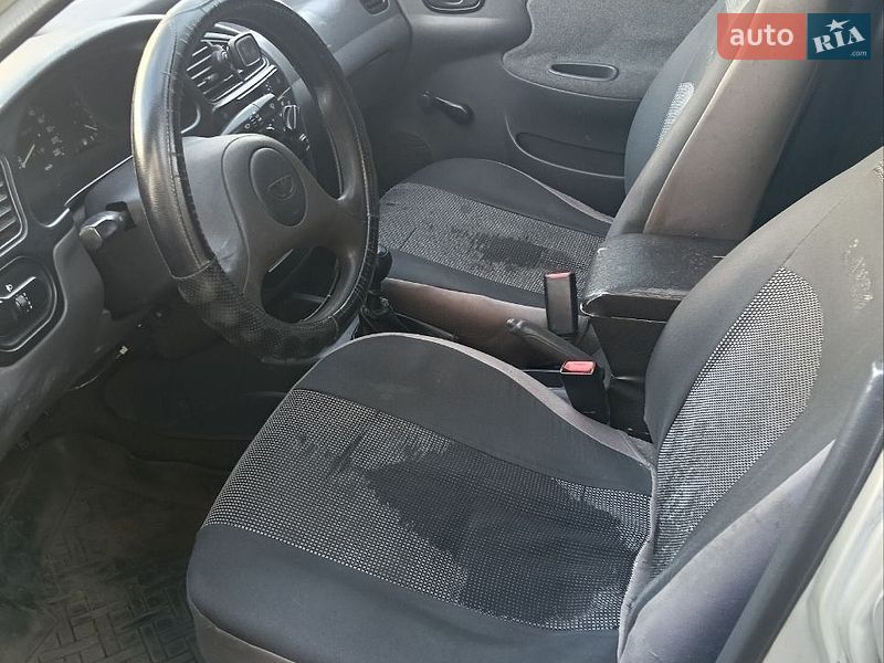 Седан Daewoo Lanos 2005 в Киеве