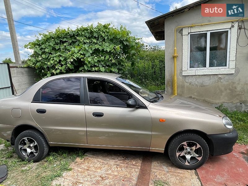 Седан Daewoo Lanos 2008 в Броварах