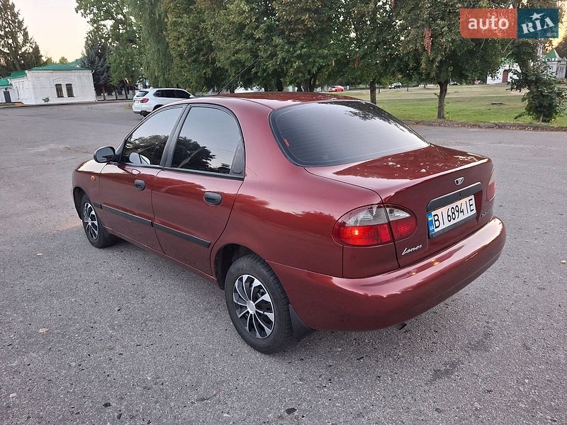 Седан Daewoo Lanos 2003 в Полтаве