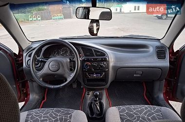 Седан Daewoo Lanos 2003 в Полтаве