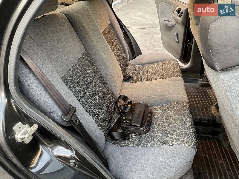 Седан Daewoo Lanos 2008 в Киеве