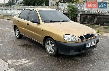 Седан Daewoo Lanos 2003 в Дніпрі