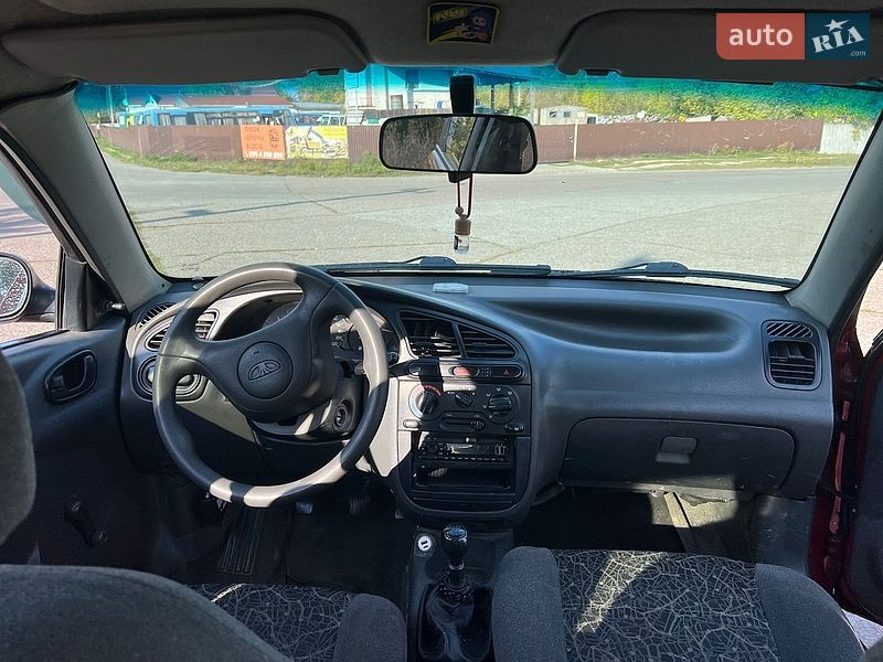 Седан Daewoo Lanos 2007 в Барышевке