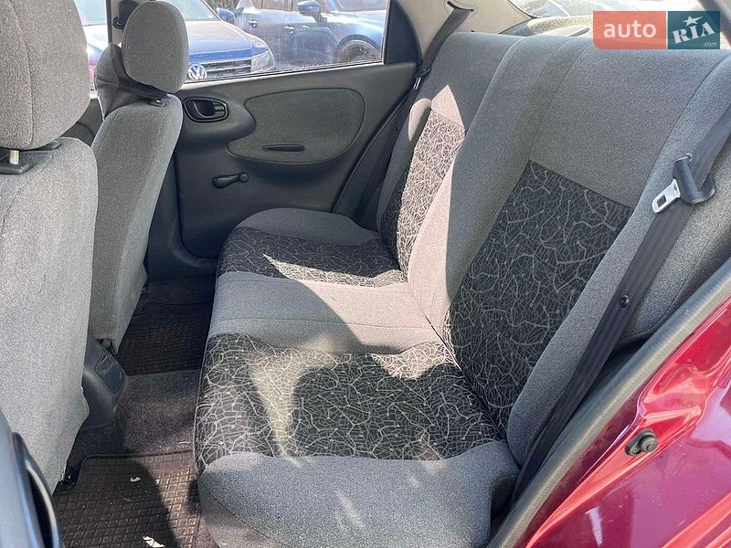 Седан Daewoo Lanos 2006 в Николаеве