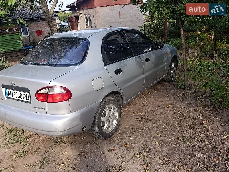 Седан Daewoo Lanos 2007 в Смеле