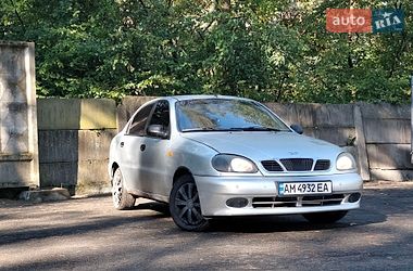 Седан Daewoo Lanos 2004 в Ірпені