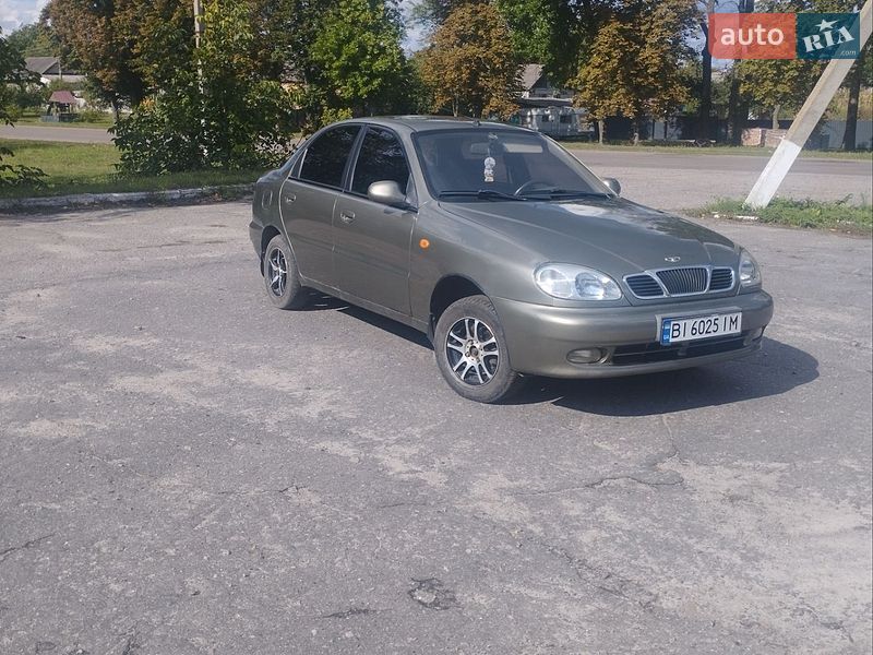 Daewoo Lanos, photos from the listing