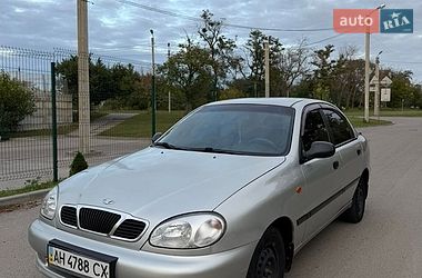 Седан Daewoo Lanos 2002 в Харкові