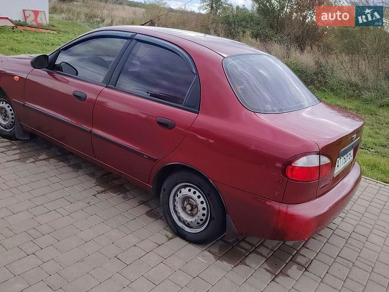 Седан Daewoo Lanos 2006 в Отынии