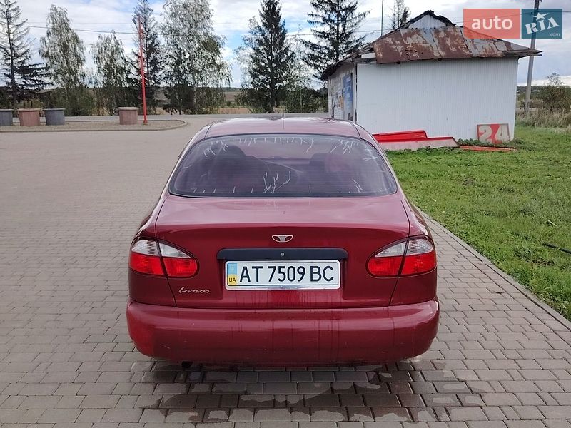 Седан Daewoo Lanos 2006 в Отынии