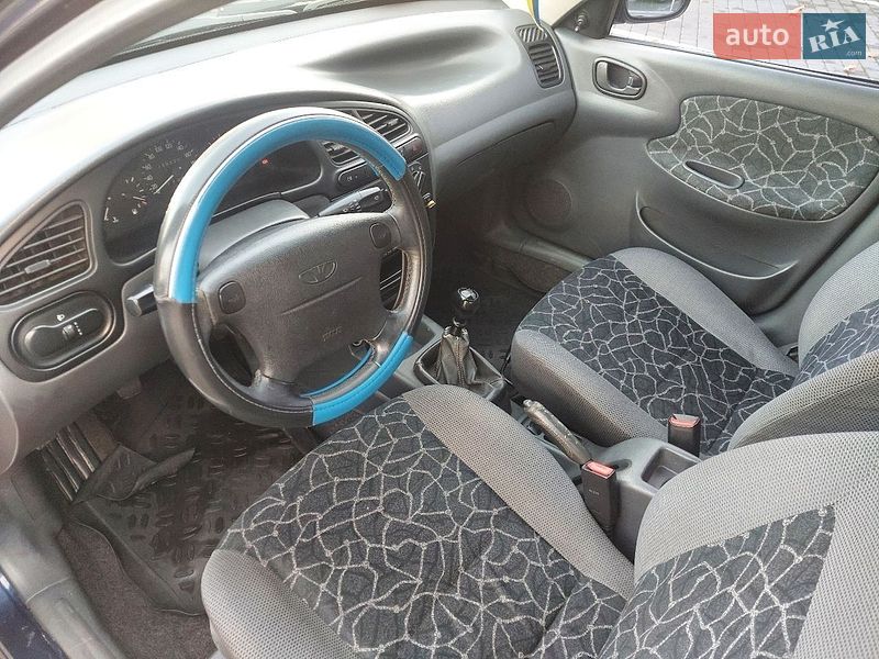 Седан Daewoo Lanos 2004 в Одесі