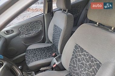 Седан Daewoo Lanos 2004 в Одесі