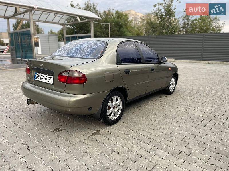 Седан Daewoo Lanos 2003 в Миколаєві