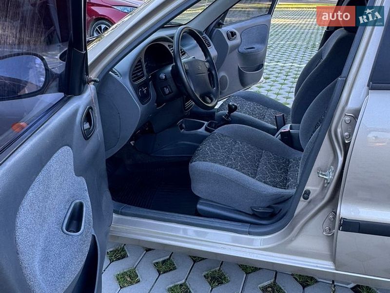 Седан Daewoo Lanos 2008 в Києві