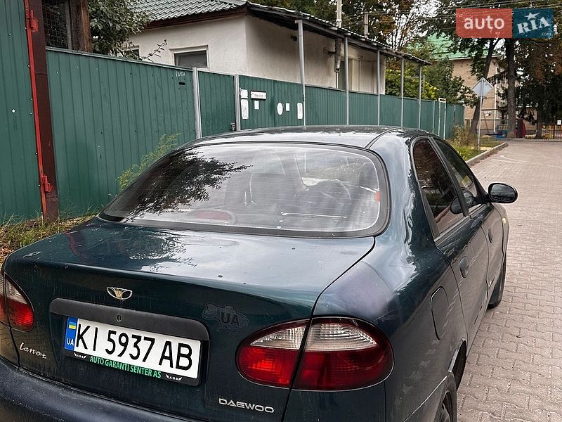 Седан Daewoo Lanos 2004 в Киеве