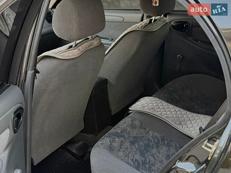 Седан Daewoo Lanos 2007 в Борисполі
