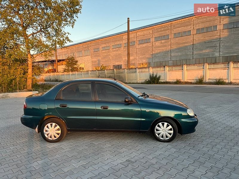 Седан Daewoo Lanos 2005 в Калинівці