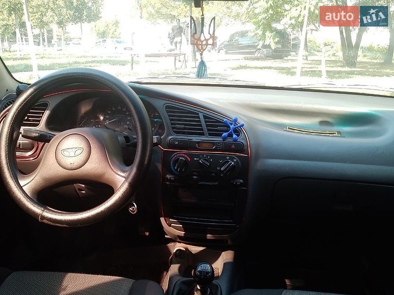 Седан Daewoo Lanos 2004 в Харькове