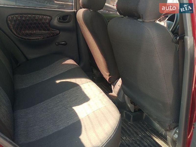 Седан Daewoo Lanos 2004 в Харкові фото 12 Седан Daewoo Lanos 2004 в Харкові