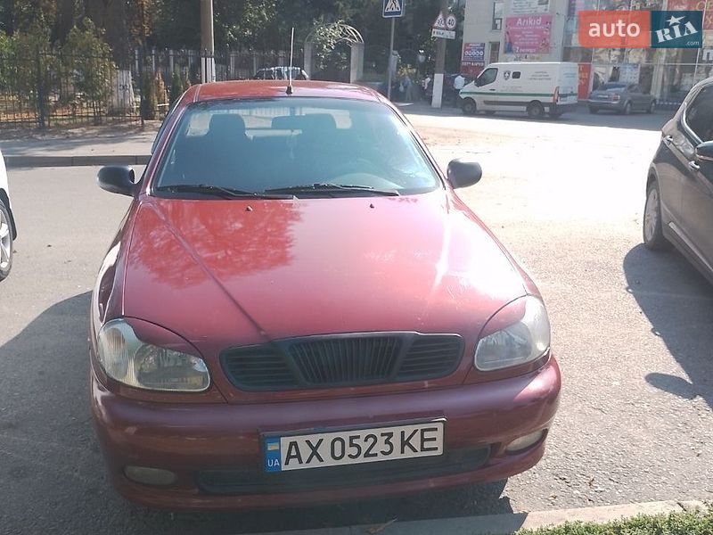 Седан Daewoo Lanos 2004 в Харькове