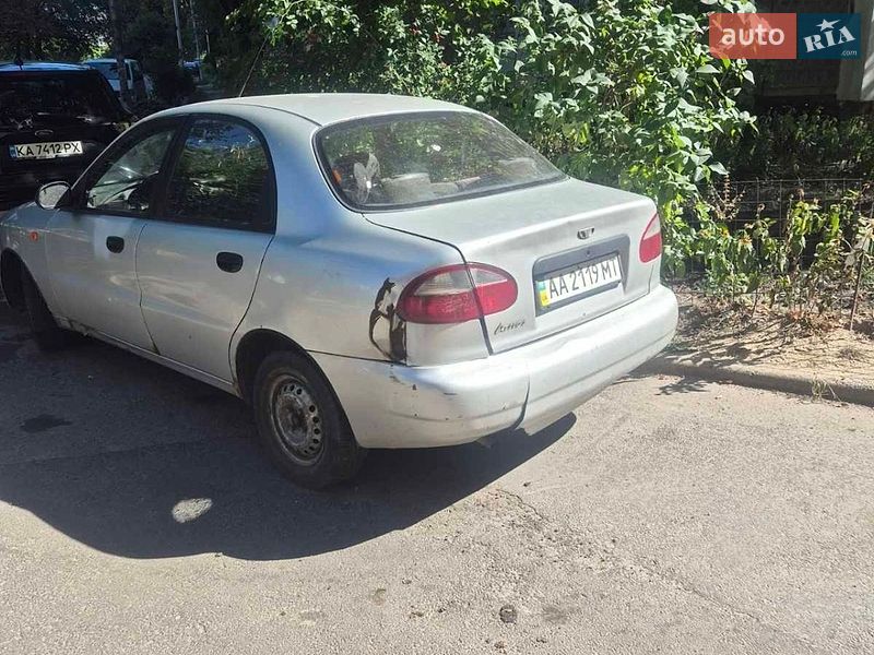 Седан Daewoo Lanos 2005 в Киеве
