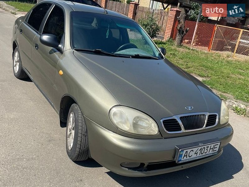 Седан Daewoo Lanos 2004 в Луцьку