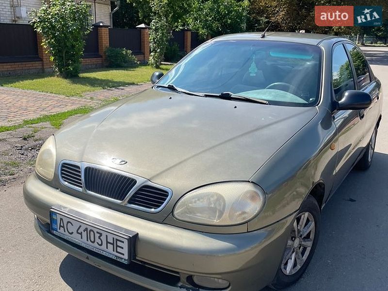Седан Daewoo Lanos 2004 в Луцке