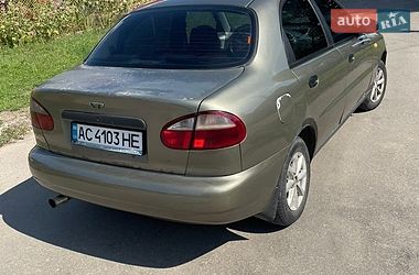 Седан Daewoo Lanos 2004 в Луцке