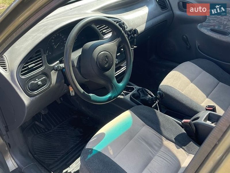 Седан Daewoo Lanos 2004 в Луцьку
