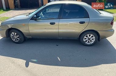 Седан Daewoo Lanos 2004 в Луцке