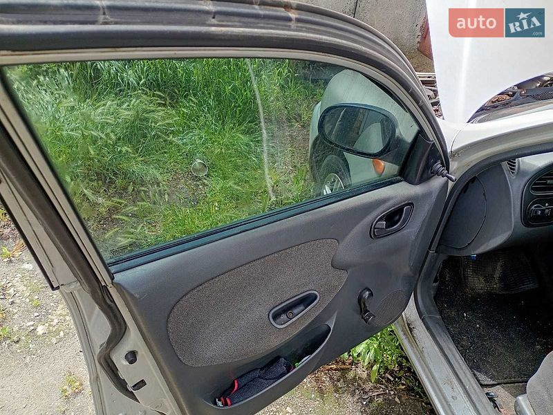 Седан Daewoo Lanos 2004 в Києві