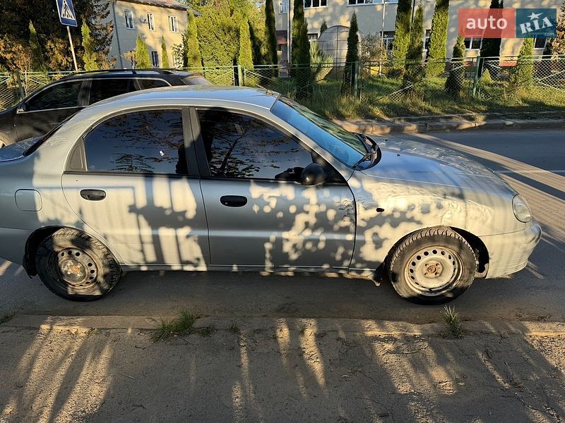 Седан Daewoo Lanos 2008 в Бориславі