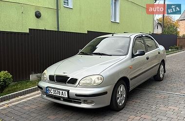 Седан Daewoo Lanos 2005 в Львові
