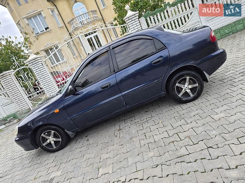 Седан Daewoo Lanos 2006 в Черновцах