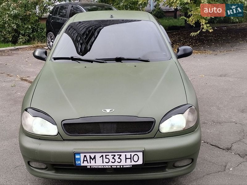 Седан Daewoo Lanos 2003 в Киеве