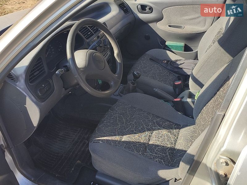 Седан Daewoo Lanos 2006 в Харькове