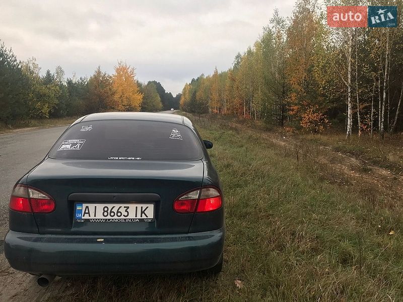 Седан Daewoo Lanos 2004 в Буче
