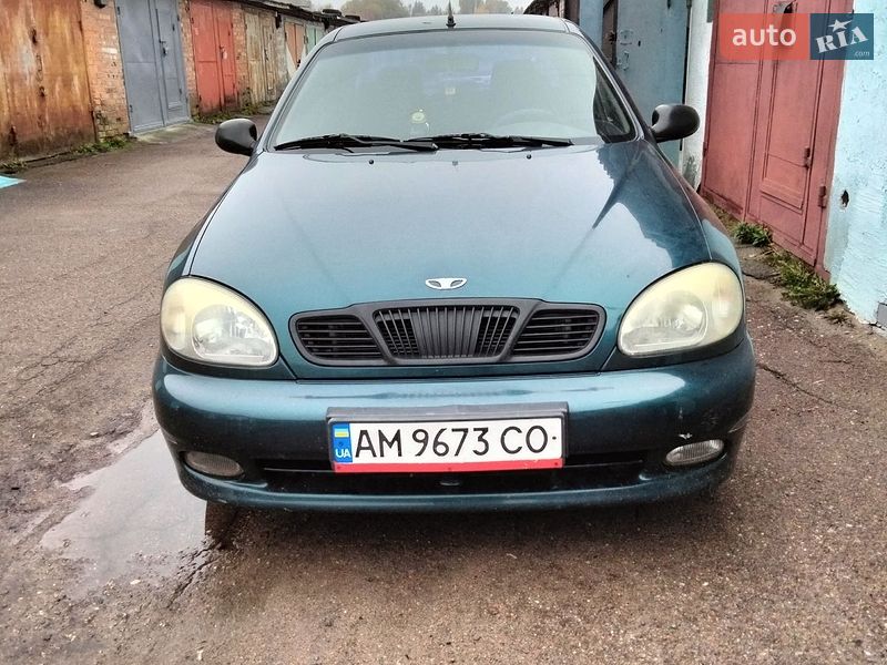 Седан Daewoo Lanos 2004 в Житомирі
