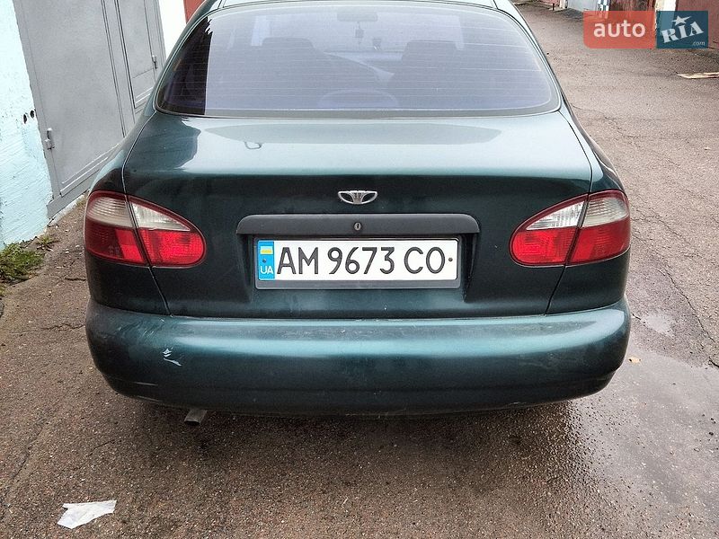 Седан Daewoo Lanos 2004 в Житомирі